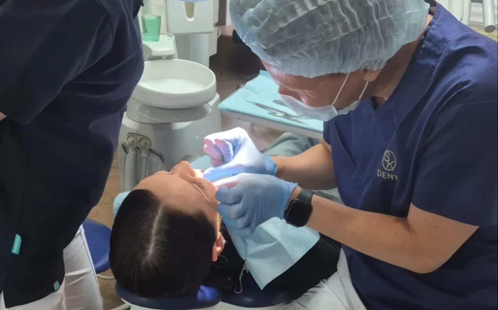 Имплантация при заболеваниях щитовидной железы